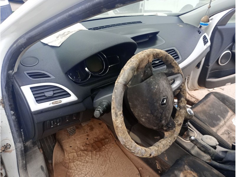 renault megane iii hatchback (bz0/1_, b3_) del año 2010