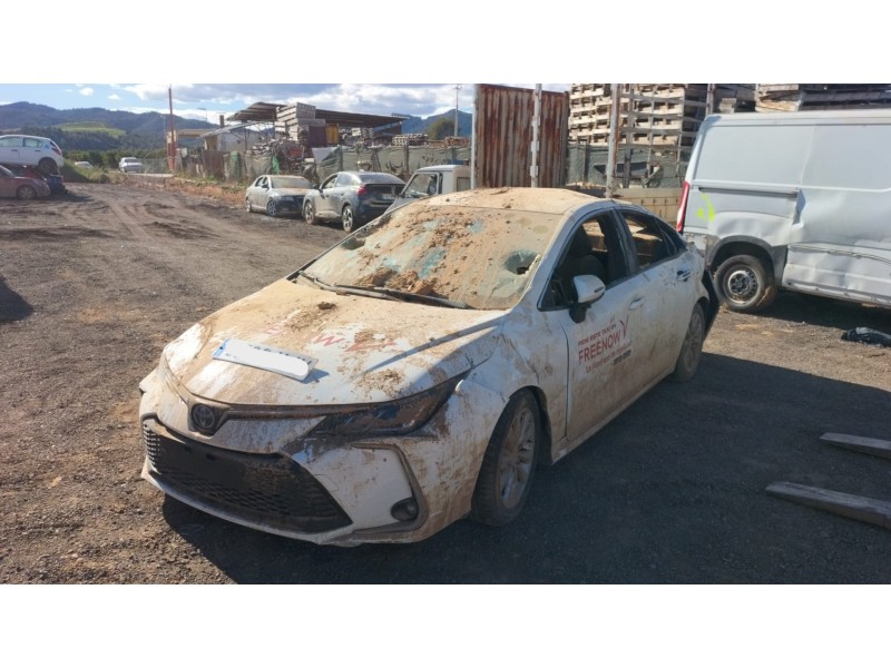 toyota corolla sedán (_e21_) del año 2023