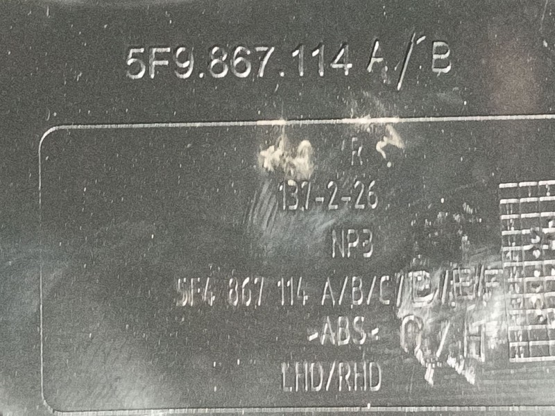 Recambio de guarnecido puerta delantera derecha para seat leon (5f1) 1.4 tsi referencia OEM IAM   