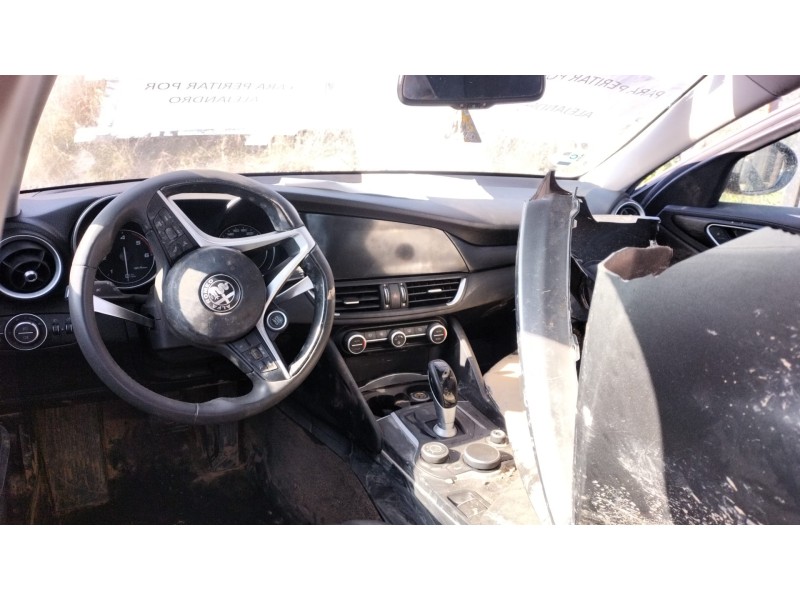 alfa romeo giulia (952_) del año 2018