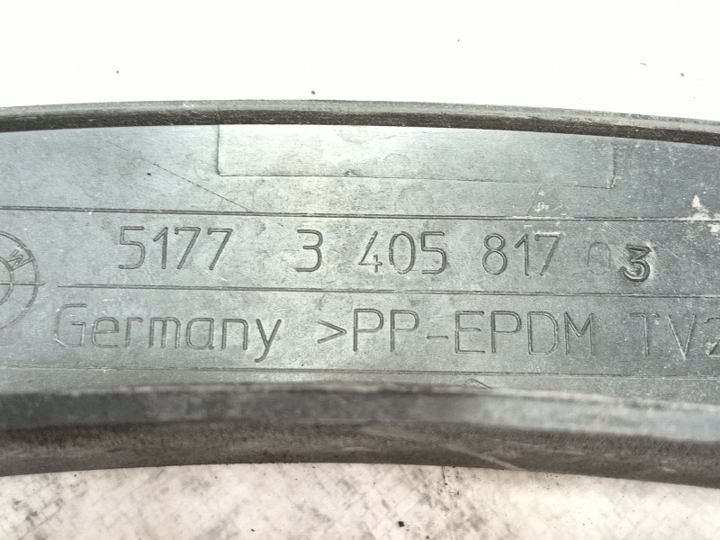 Recambio de aletin delantero izquierdo para bmw x3 (e83) 3.0 turbodiesel cat referencia OEM IAM 12125313 51773405817 