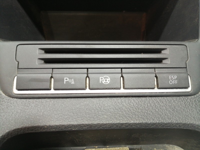 Recambio de no identificado para volkswagen tiguan (5n1) sport referencia OEM IAM 5N2863476A  