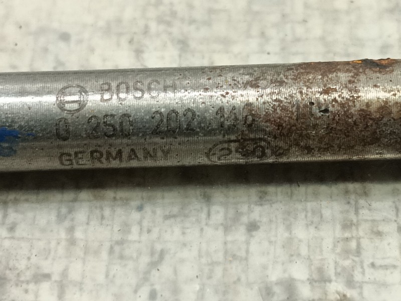 Recambio de calentadores para nissan pathfinder (r51) 2.5 dci le referencia OEM IAM 11065AD20A 0250202146 