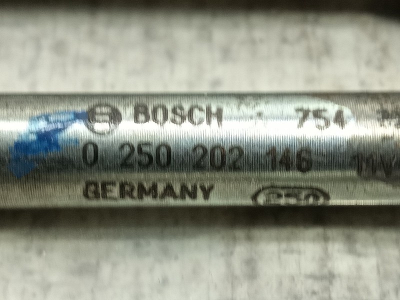 Recambio de calentadores para nissan pathfinder (r51) 2.5 dci le referencia OEM IAM 11065AD20A 0250202146 