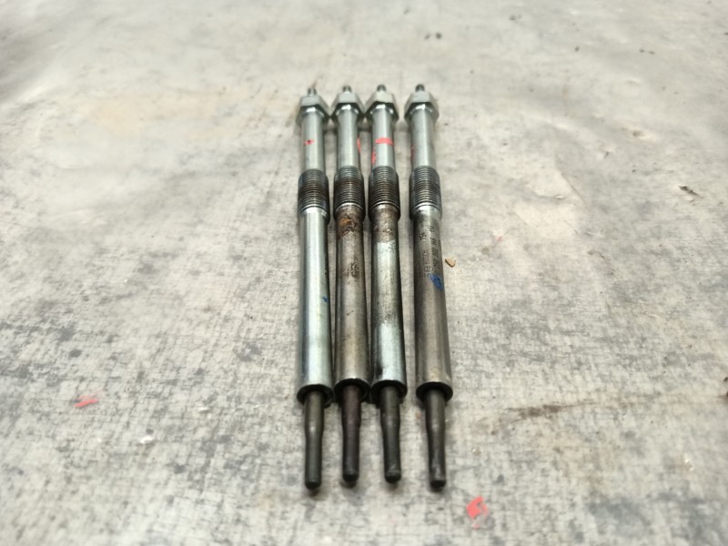 Recambio de calentadores para nissan pathfinder (r51) 2.5 dci le referencia OEM IAM 11065AD20A 0250202146 