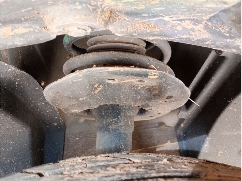 Recambio de amortiguador delantero izquierdo para nissan qashqai ii suv (j11, j11_) 1.5 dci referencia OEM IAM   