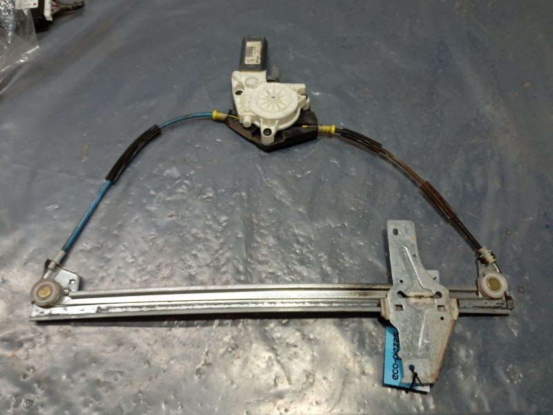 Recambio de elevalunas delantero derecho para peugeot 307 (3a/c) 1.6 16v referencia OEM IAM 9222J9  