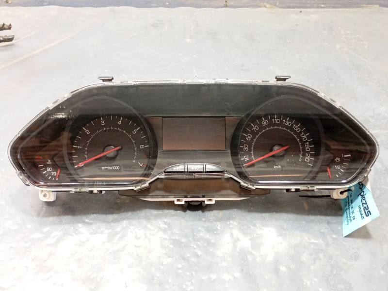 Recambio de cuadro instrumentos para peugeot 208 access referencia OEM IAM 9825986180  