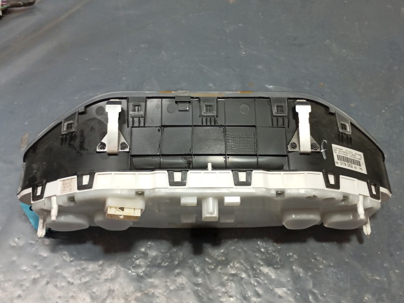 Recambio de cuadro instrumentos para peugeot 208 access referencia OEM IAM 9825986180  