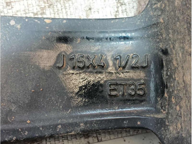 Recambio de llanta para toyota aygo (_b4_) 1.0 (kgb40) referencia OEM IAM 426110H050 ET35 J15x4 1/2J