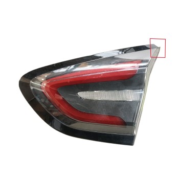 PILOTO TRASERO DERECHO INTERIOR 2579085 L1TB13A602AD 
