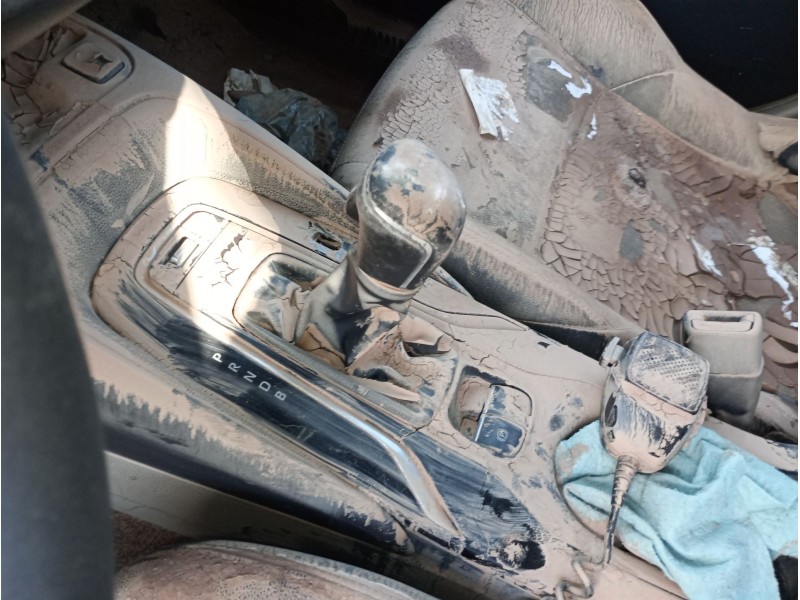 Recambio de pomo palanca cambio para toyota corolla station wagon (_e21_) 1.8 vvti hybrid (zwe219) referencia OEM IAM   