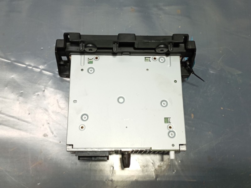 Recambio de sistema audio / radio cd para peugeot 208 access referencia OEM IAM   