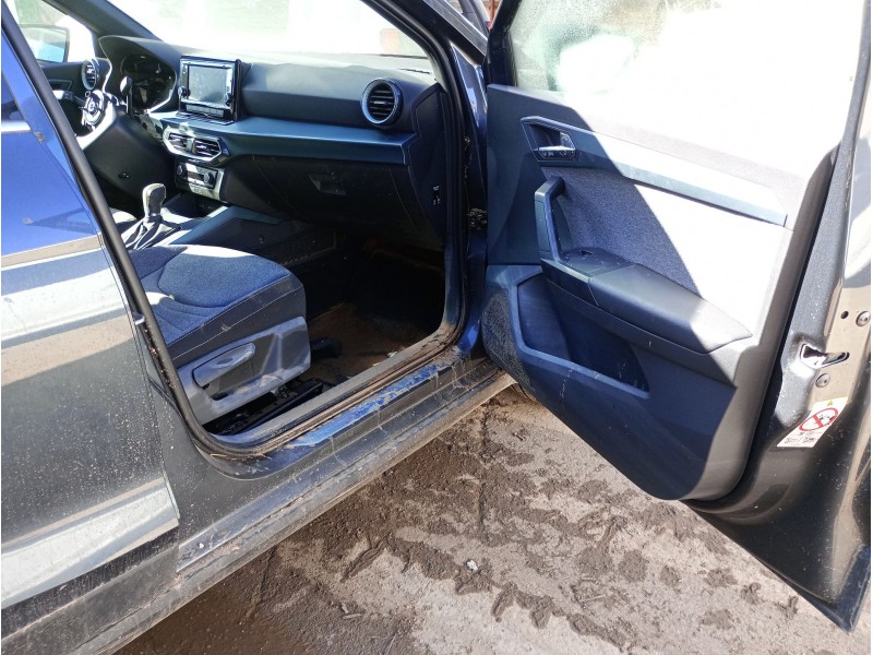 seat arona (kj7, kjp) del año 2023