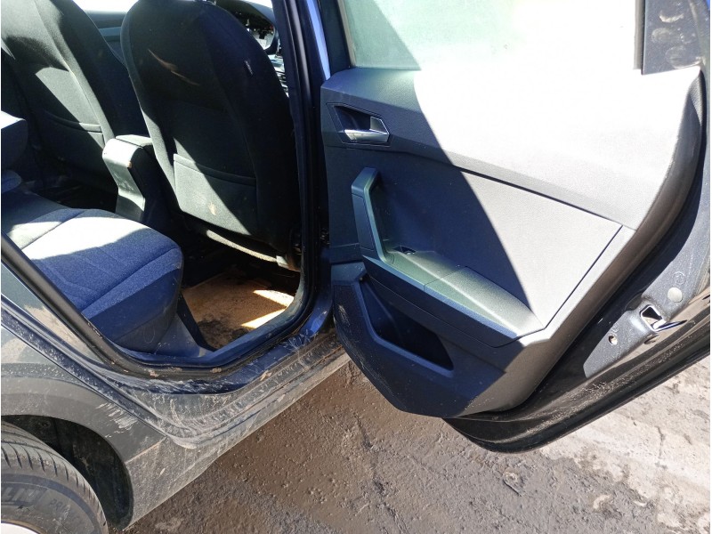 seat arona (kj7, kjp) del año 2023