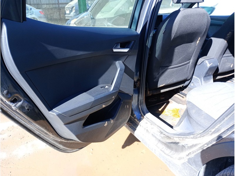 seat arona (kj7, kjp) del año 2023