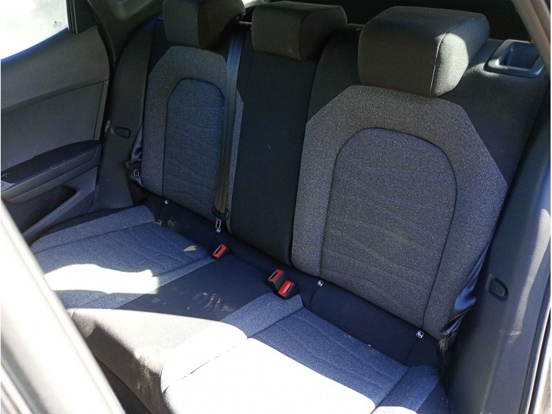 seat arona (kj7, kjp) del año 2023