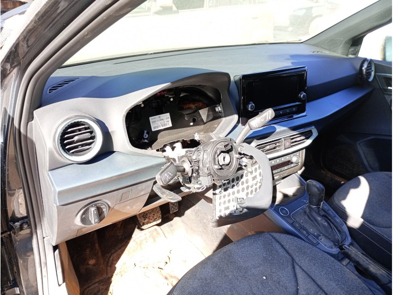 seat arona (kj7, kjp) del año 2023