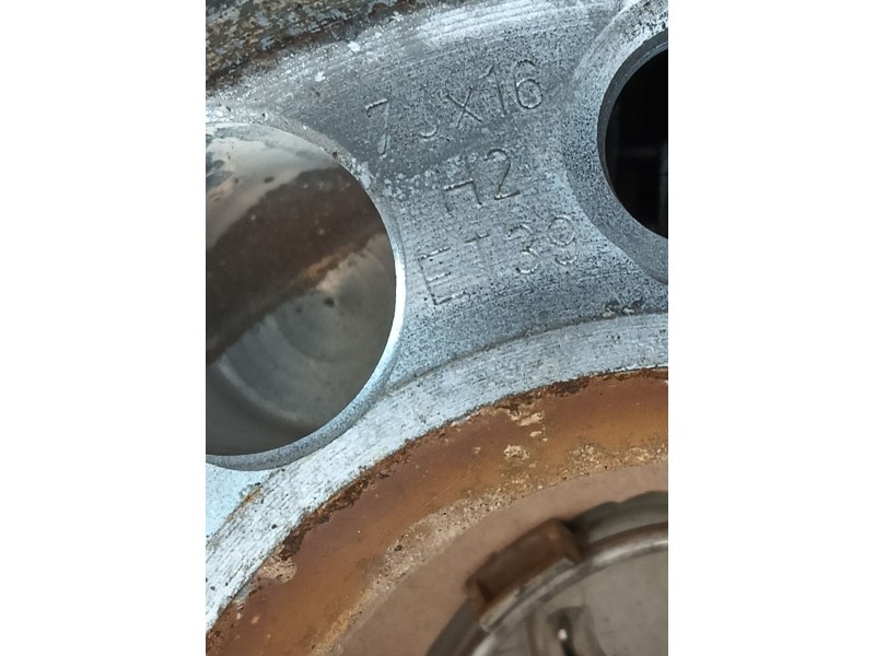 Recambio de llanta para audi a4 b8 (8k2) 2.0 tdi referencia OEM IAM  ET39 