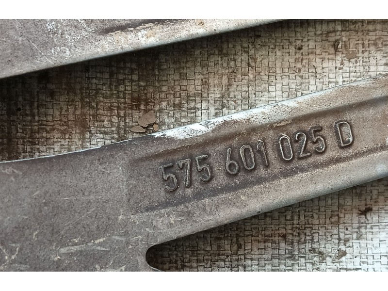 Recambio de llanta para seat ateca (kh7, khp) 1.5 tsi referencia OEM IAM 575601025D ET45 7.0Jx18H2