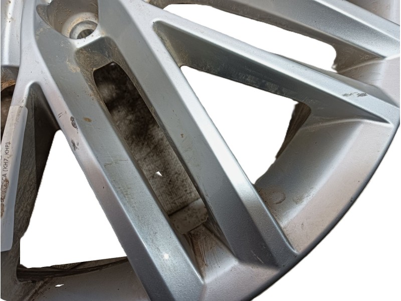 Recambio de llanta para seat ateca (kh7, khp) 1.5 tsi referencia OEM IAM 575601025D ET45 7.0Jx18H2