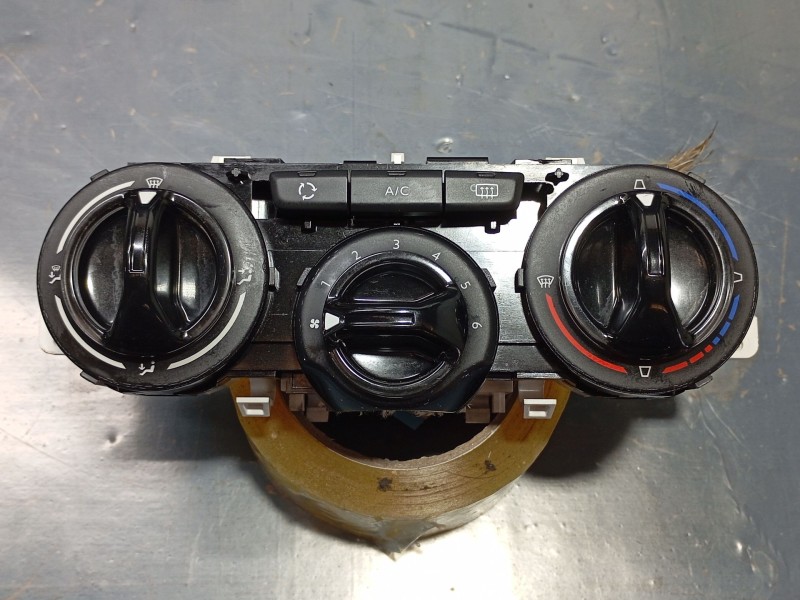 Recambio de mando calefaccion / aire acondicionado para peugeot 208 access referencia OEM IAM 9672248380  