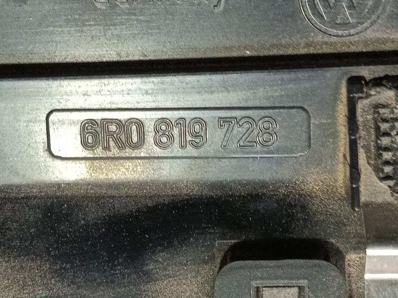 Recambio de rejilla aireadora para volkswagen polo (6r1) advance bluemotion referencia OEM IAM   