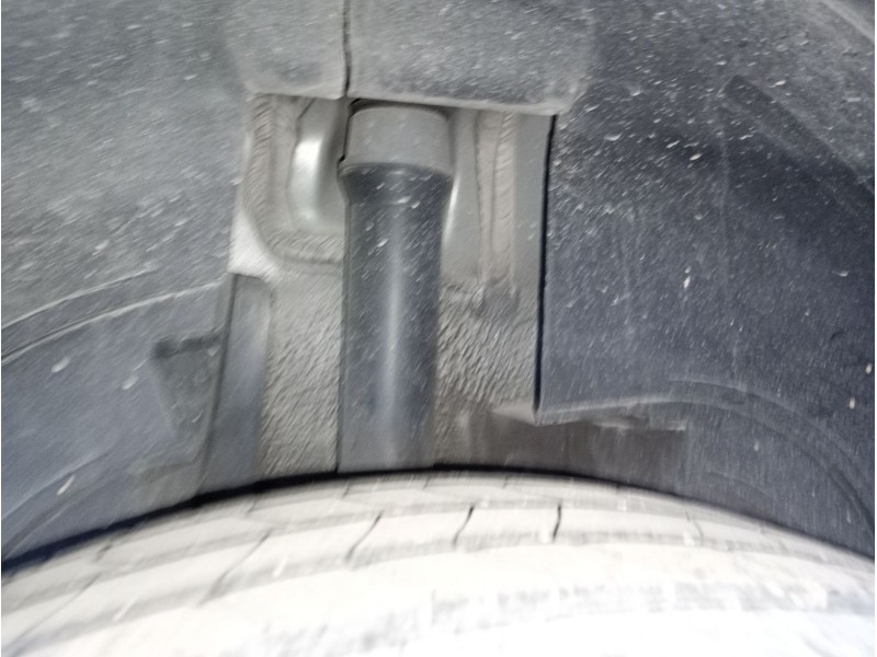 Recambio de amortiguador trasero izquierdo para renault arkana i (lcm_, ldn_) 1.3 tce 160 (ldn1) referencia OEM IAM   