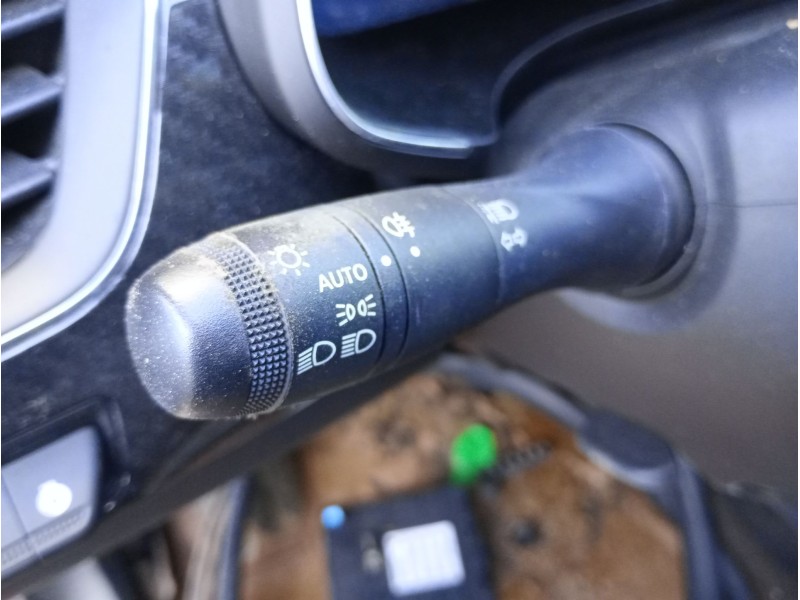 Recambio de mando luces para renault arkana i (lcm_, ldn_) 1.3 tce 160 (ldn1) referencia OEM IAM   
