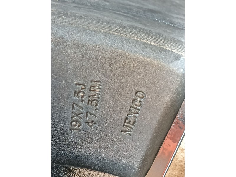 Recambio de llanta para ford mustang mach-e (cgw) ev 4x4 referencia OEM IAM   