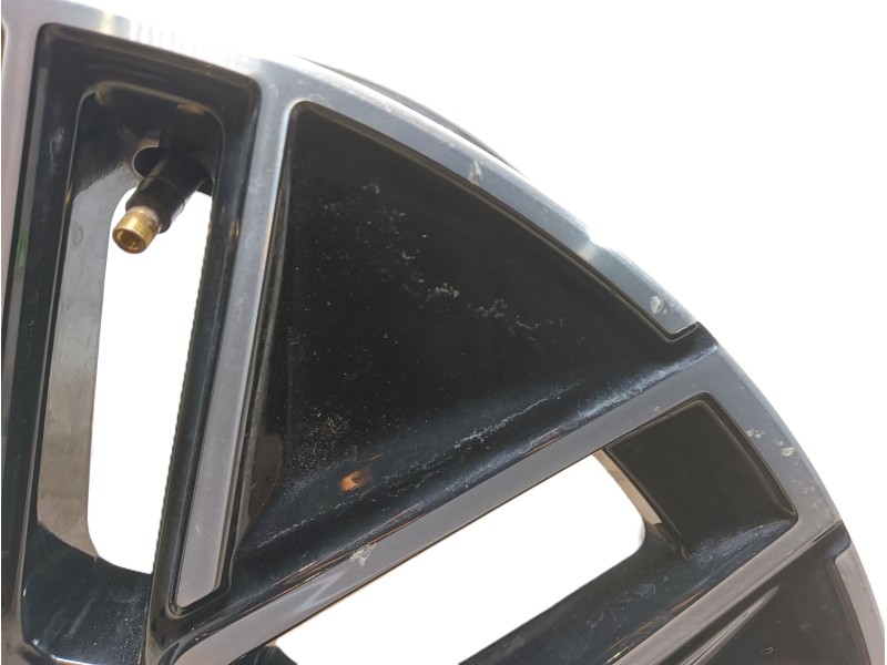 Recambio de llanta para ford mustang mach-e (cgw) ev 4x4 referencia OEM IAM RJ8C1007B1A ET47,5 19x7 , 5J