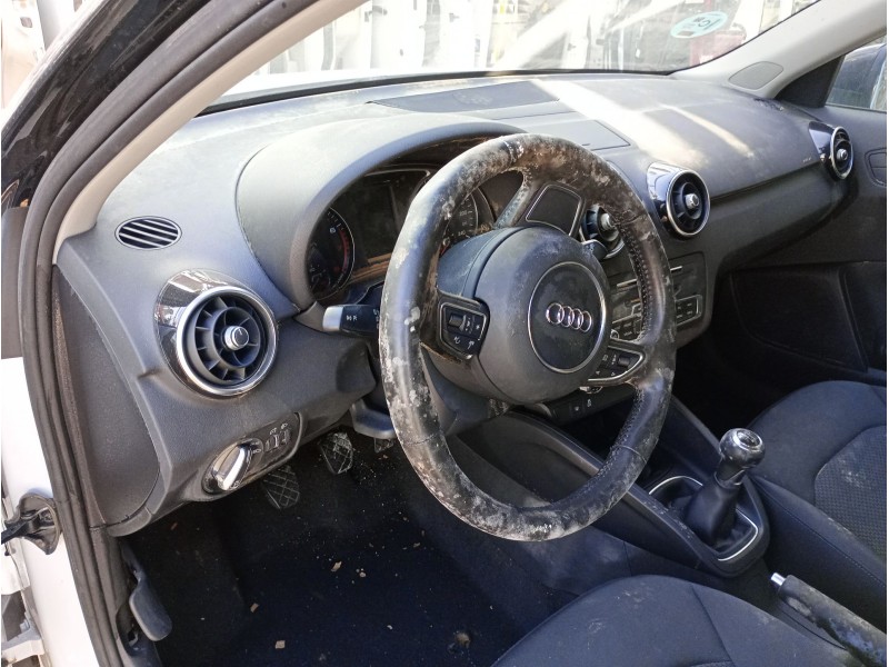 audi a1 sportback (8xa, 8xf) del año 2017