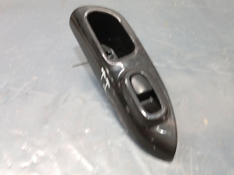 Recambio de mando elevalunas trasero izquierdo para nissan juke (f15) 1.5 dci referencia OEM IAM   