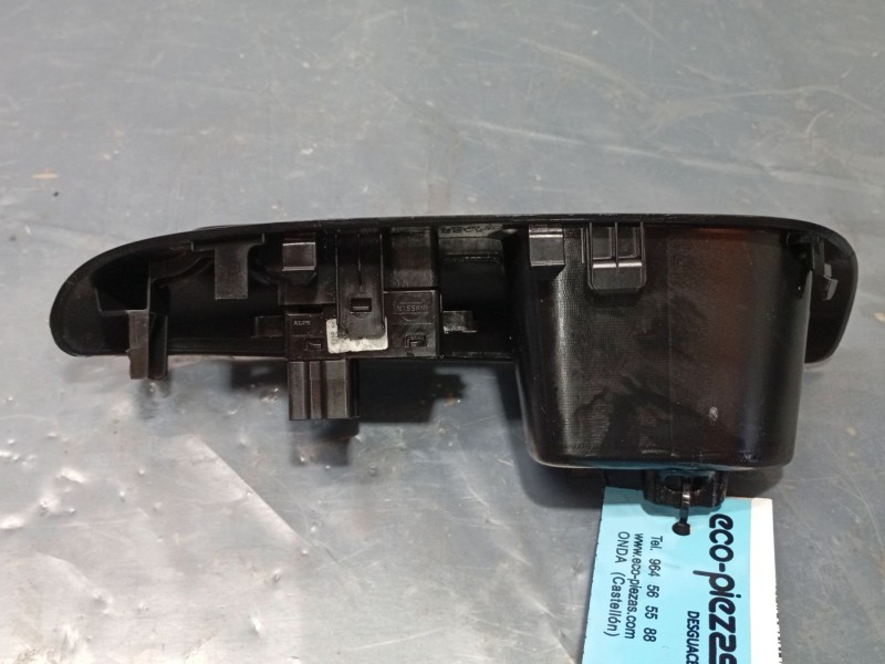 Recambio de mando elevalunas trasero izquierdo para nissan juke (f15) 1.5 dci referencia OEM IAM   