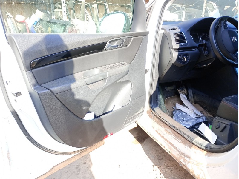 seat alhambra (710, 711) del año 2019