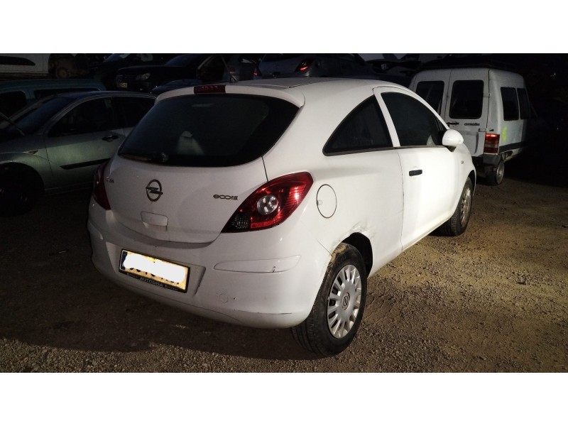 opel corsa d (s07) del año 2013