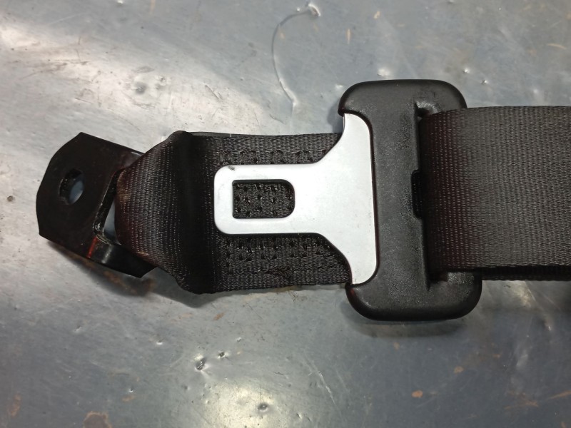 Recambio de cinturon seguridad trasero izquierdo para volvo v50 familiar 2.0 diesel cat referencia OEM IAM   