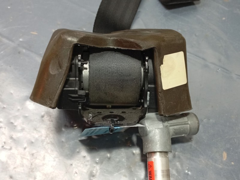 Recambio de cinturon seguridad trasero izquierdo para volvo v50 familiar 2.0 diesel cat referencia OEM IAM   