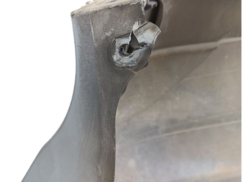 Recambio de paragolpes trasero para bmw serie 5 touring (e61) 530d referencia OEM IAM  51127060758 