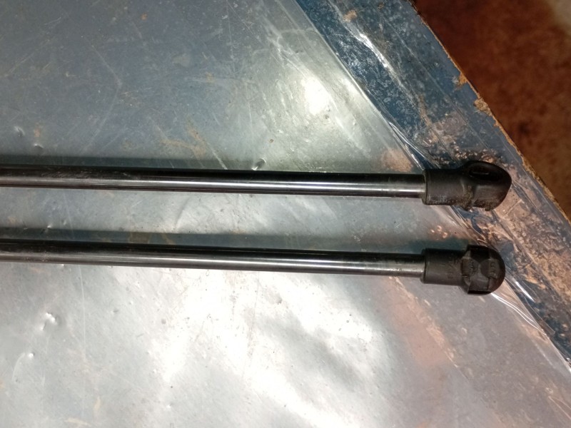 Recambio de amortiguadores maletero / porton para nissan juke (f15) 1.5 dci referencia OEM IAM   