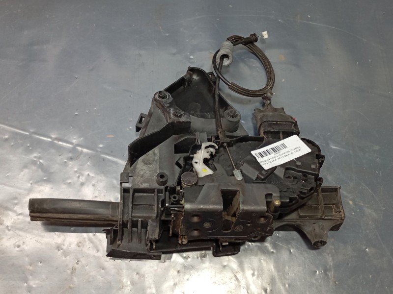 Recambio de cerradura puerta delantera izquierda para volvo v50 familiar 2.0 diesel cat referencia OEM IAM   