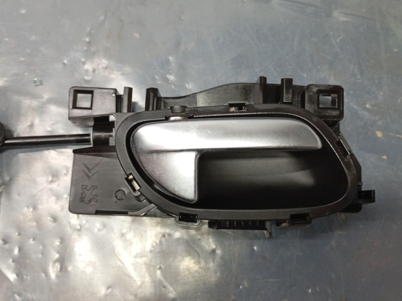 Recambio de cerradura puerta delantera derecha para peugeot 2008 (--.2013) style referencia OEM IAM 9812500780  