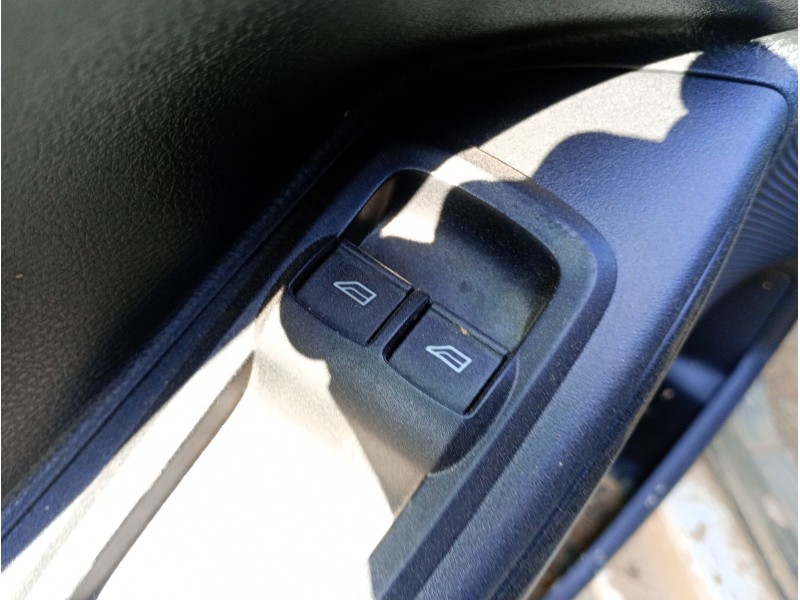 Recambio de mando elevalunas delantero izquierdo para ford ka+ iii (uk, fk) 1.2 referencia OEM IAM   