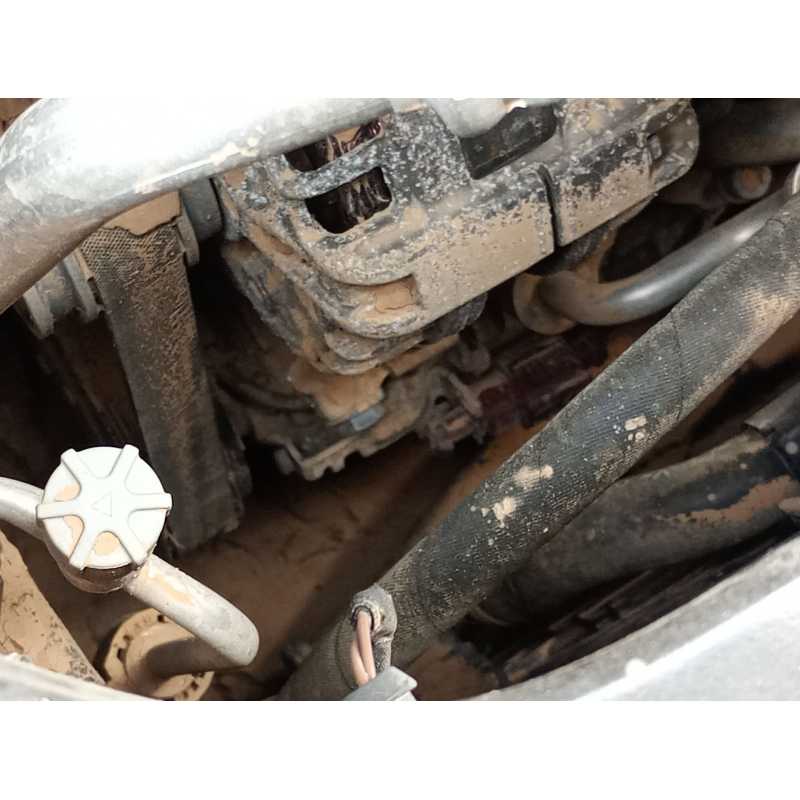 Recambio de compresor aire acondicionado para volkswagen touran (5t1) 2.0 tdi referencia OEM IAM 3Q0816803B  