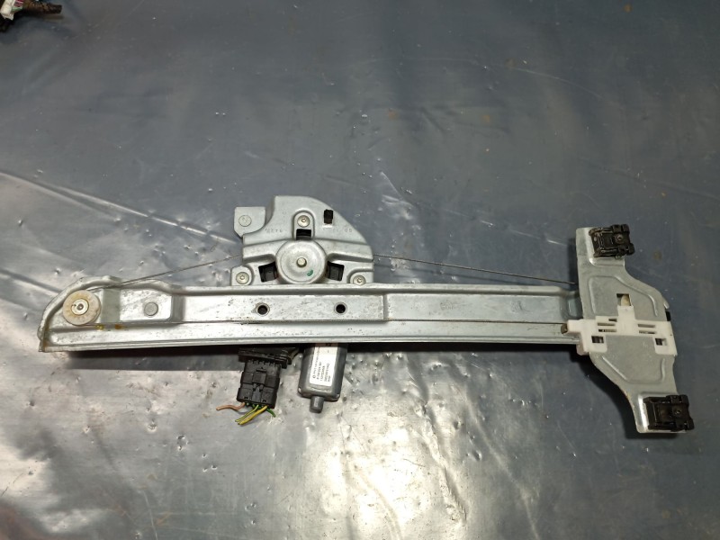 Recambio de elevalunas delantero izquierdo para peugeot 2008 (--.2013) style referencia OEM IAM 9816402180  