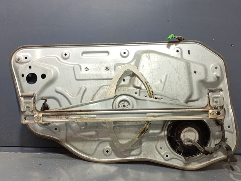 Recambio de elevalunas delantero derecho para volvo v50 familiar 2.0 diesel cat referencia OEM IAM   