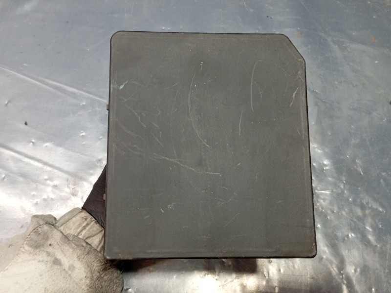 Recambio de caja reles / fusibles para nissan juke (f15) 1.5 dci referencia OEM IAM   
