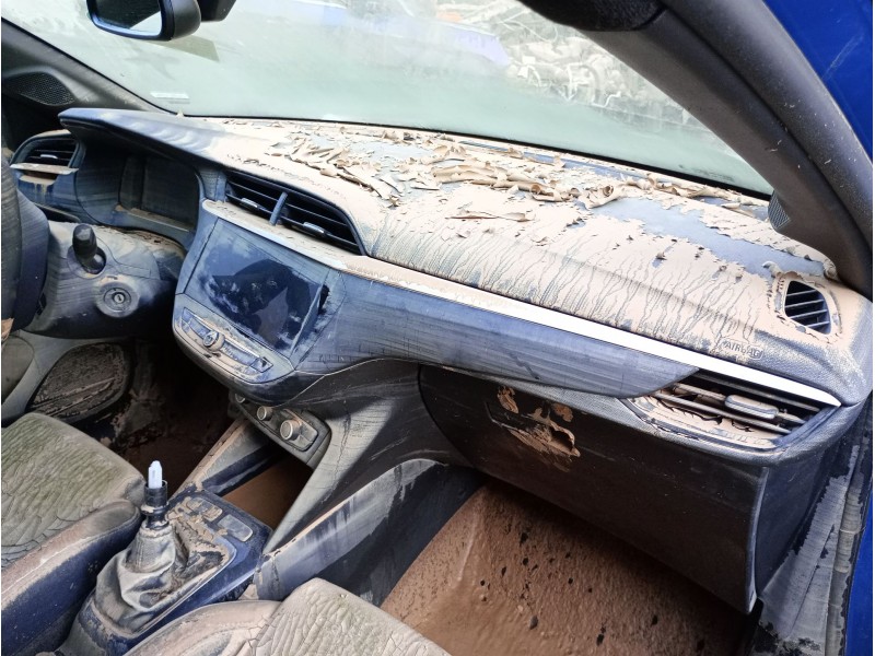 opel corsa f (p2jo) del año 2024