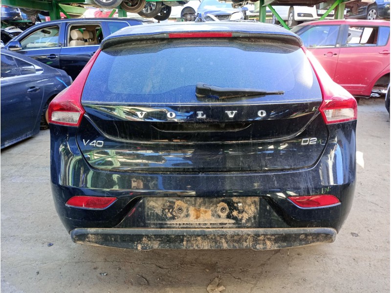 volvo v40 hatchback (525) del año 2017