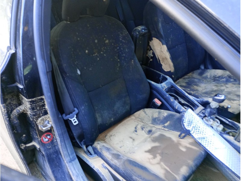 volvo v40 hatchback (525) del año 2017